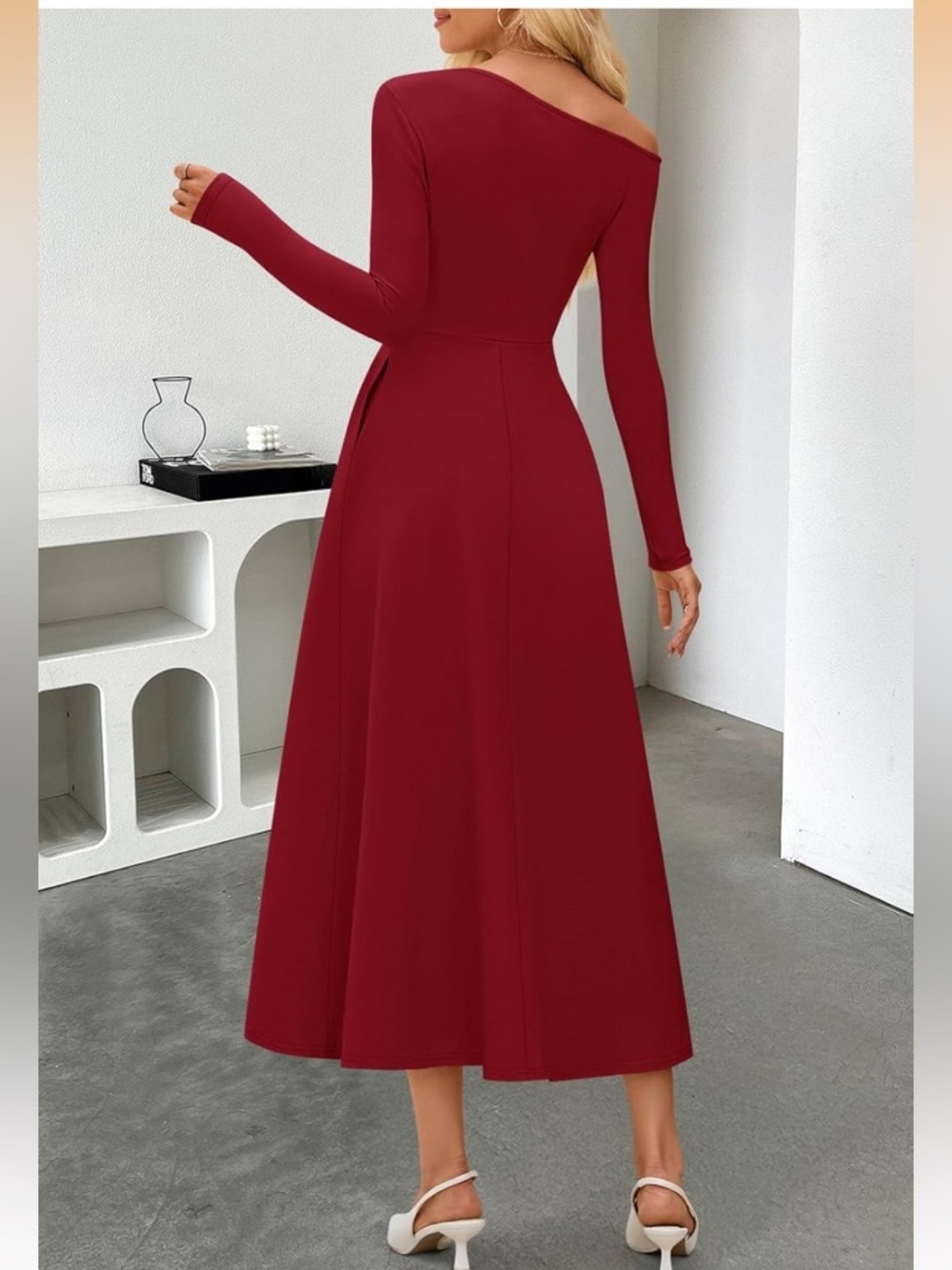 Elegant Burgundy Long Sleeve Pleated Maxi Dress 005 - Picture 4 of 7